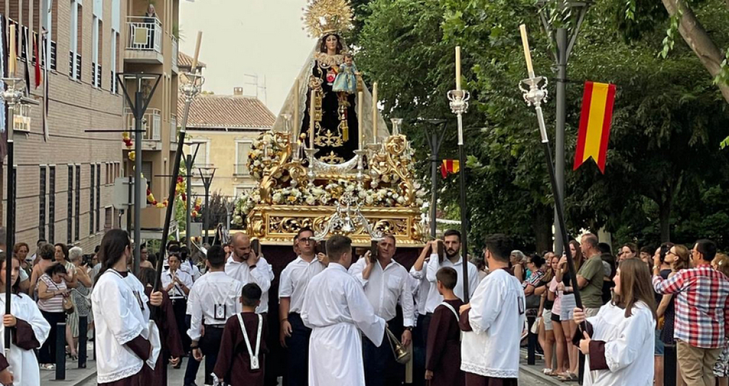 La Hermandad de Nuestra Se&ntilde;ora del Carmen de Baza celebr&oacute; la solemne procesi&oacute;n de la Virgen del Carmen