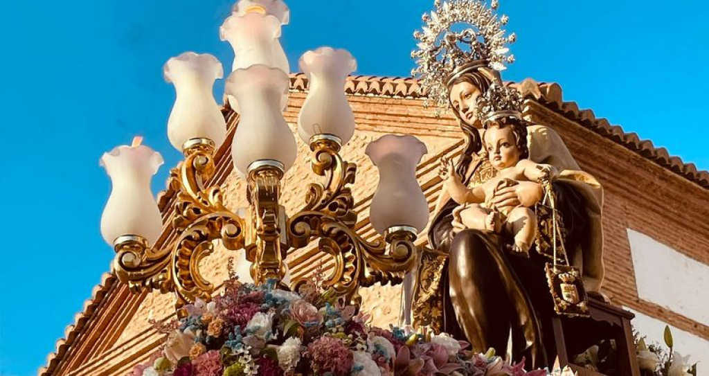 Hermandad de la Virgen del Carmen Coronada de Benal&uacute;a, una Hermandad de 1886